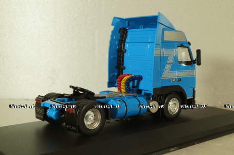 Volvo FH12 tractor 1994, blue with dilver strips, TR018, IXO 1:43 Уценка!
