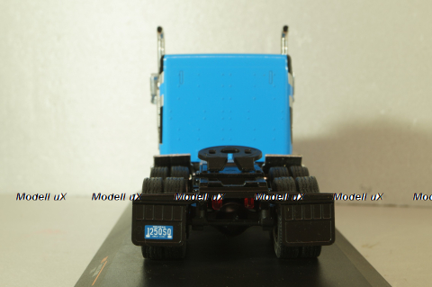 Ford LTL-9000 tractor 1978, blue with black strips, TR023, IXO 1:43