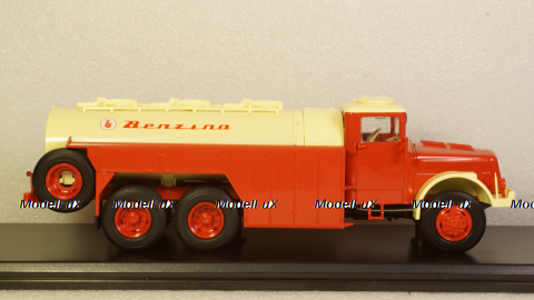 Tatra 111 C (бензовоз) 1947, PCL47032, Premium Classixxs 1:43