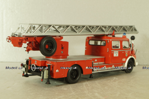 Mercedes-Benz 1113 Aerial ladder , fire brigade 1966, red, Minichamps 1:43