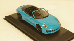 PORSCHE 911 (991.2) CARRERA 4GTS CABRIOLET 2017 BLUE, 410067332, Minichamps 1:43