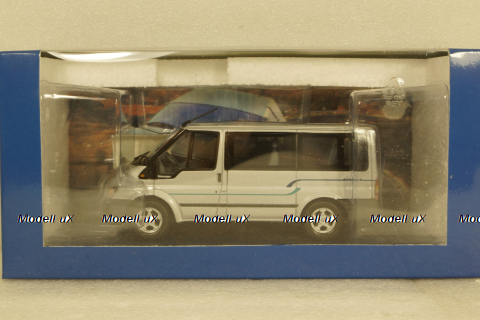 Ford Transit Bus 2000 silver, Minichamps 1:43