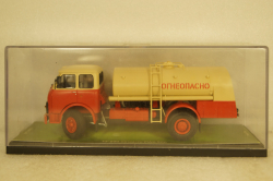 ТЗ-500 на шасси Маз-500 с поворотным мостом, TruckTyr 1:43