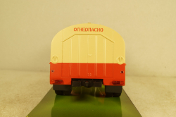 ТЗ-500 на шасси Маз-500 с поворотным мостом, TruckTyr 1:43