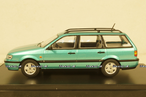 Volkswagen Passat Variant B4 1993 light green metallic, PRD521, Premium X 1:43