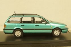 Volkswagen Passat Variant B4 1993 light green metallic, PRD521, Premium X 1:43
