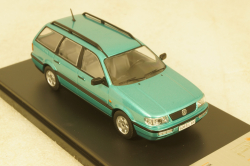 Volkswagen Passat Variant B4 1993 light green metallic, PRD521, Premium X 1:43