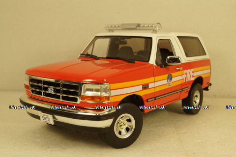 Ford Bronco FDNY 1996 white/red/orange, 19118, Greenlight 1:18