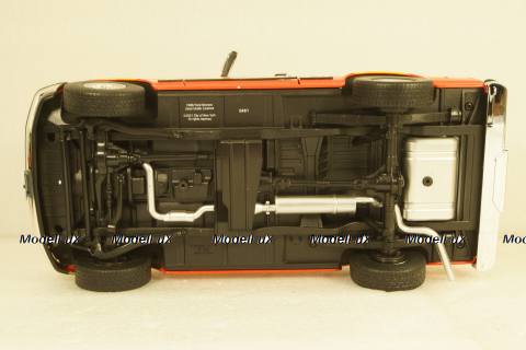 Ford Bronco FDNY 1996 white/red/orange, 19118, Greenlight 1:18