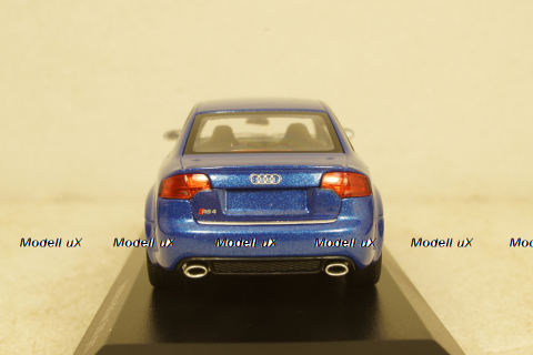 Audi RS4 2004 blue metallic, 943014603,  Minichamps 1:43