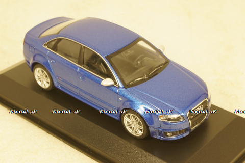 Audi RS4 2004 blue metallic, 943014603,  Minichamps 1:43