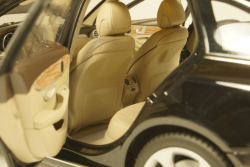 Mercedes C250 T-Modell S205, 2014, Norev 1:18 