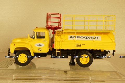 Зил-130 АС-157, Автомобиль для обслуживания самолетов, Аэропорт  1986 г., 113027, DiP Models 1:43
