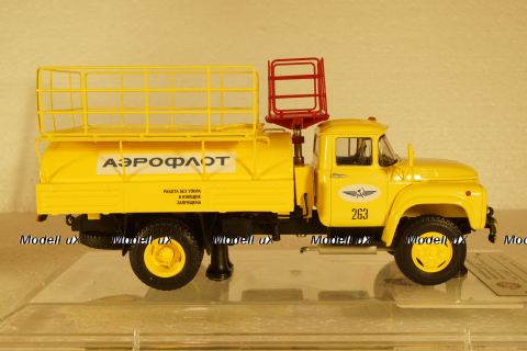 Зил-130 АС-157, Автомобиль для обслуживания самолетов, Аэропорт  1986 г., 113027, DiP Models 1:43