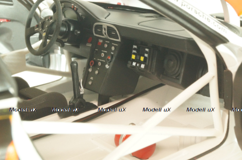 Porsche 911 (997) GT3 Cup #98 Porsche Carrera Cup Asia 2006, 80689, AutoArt 1:18