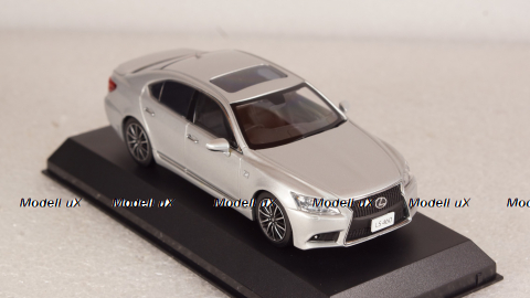 Lexus LS460 F Sport 2015 Silver, 03659S, Kyosho 1:43