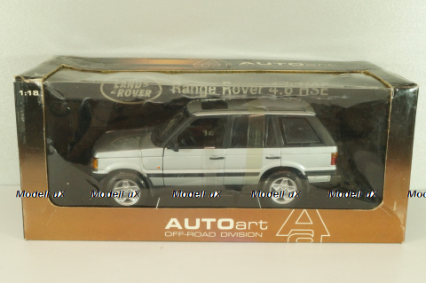 Range Rover 4.6 HSE (P38) 1994, silver, 087454, Auto Art 1:18 Уценка!