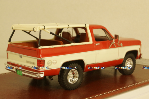 Chevrolet Blazer K5 Open Top red/white 1973-1978, GIM070B, GIM 1:43