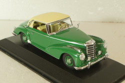 Mercedes-Benz 300 SC Roadster (W188) 1951, green, 32340, Minichamps 1:43