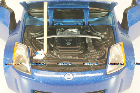 Nissan 350 Z 2002, blue, 92538, Road Signature 1:18