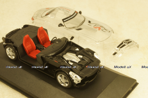 Mercedes SLS AMG ToyFair Nürnberg 2017, silver, IXO 1:43