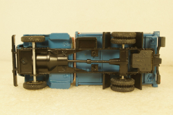 Зил-4331ф, синий/оранжевый, з-д Вега 1:43 