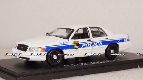 Ford Crown Victoria Police Interceptor from the Series McGyver 2003, 86520, Greenlight 1:43