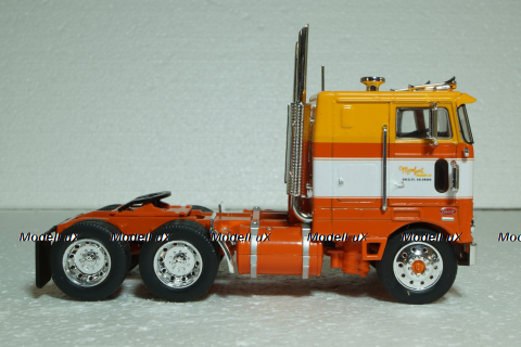 Peterbilt 352H tractor truck, Semi-Remorque Americans # 7, Altaya 1:43