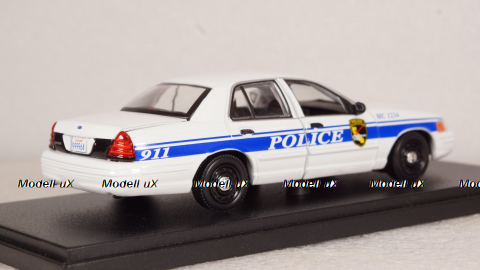 Ford Crown Victoria Police Interceptor from the Series McGyver 2003, 86520, Greenlight 1:43