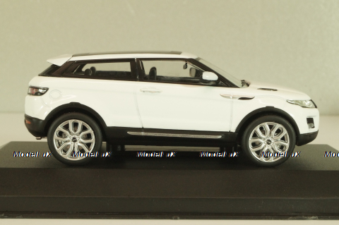 Range Rover Evoque Coupe 1967, white, WB227, Whitebox 1:43