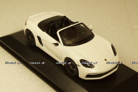 Porsche 718 Boxster GTS (982) 2020 White, 410069101, Minichamps 1:43