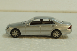 Mercedes S500 W220, silver, 1590124, Wiking 1:87