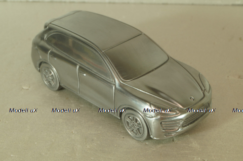 Porsche Cayenne (958) Turbo, silver, Porsche Dealer 1:43