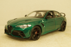Alfa Romeo Giulia GTAm 2020 green,  BU18-11049, Bburago 1:18