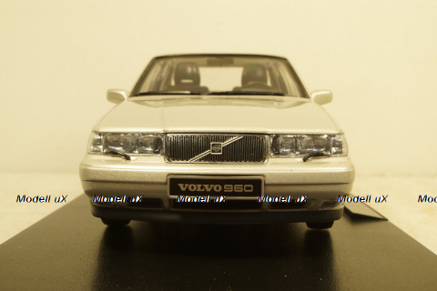 Volvo 960 1996, silver, T9-1800301, Triple9 1:18