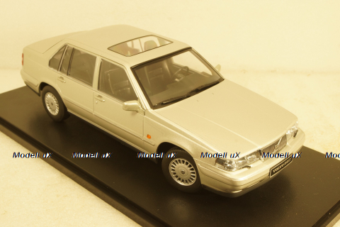 Volvo 960 1996, silver, T9-1800301, Triple9 1:18