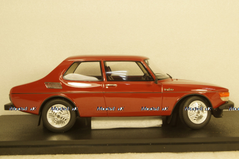 Saab 900 Turbo Red, 1978, CML095-4, Cult Models 1:18 