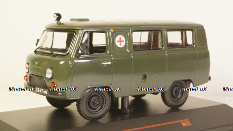 Уаз-452 1980г Санитарный, TruckTyr 1:43
