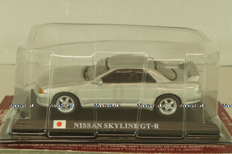 Nissan Skyline GT-R (R33), silver, DelPrado 1:43