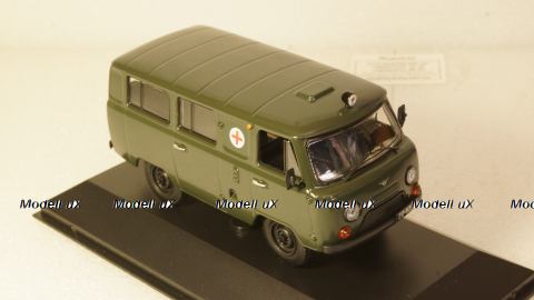 Уаз-452 1980г Санитарный, TruckTyr 1:43