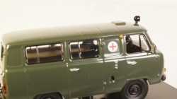 Уаз-452 1980г Санитарный, TruckTyr 1:43