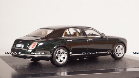 Bentley Mulsanne MDNGHT Emer Dark Green, Minichamps 1:43