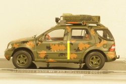 Mercedes ML320 W163 1998 with powerboat Ukraine Territorial Defense Forces (Mykolaiv 2022), TruckTyr 1:43