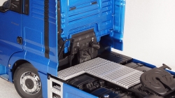 MAN TGX XXL 2018 metallic-blue, PCL30200, Premium Classixxs 1:18