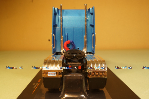 Ford Aeromax Tractor Truck 3-assi 1990, TR127.22, IXO 1:43