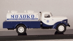 Зис-150 Автоцистерна АЦ-28 с прицепом-цистерной ПЦ-2,2 "Главмолоко", TruckTyr 1:43
