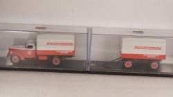 Зил-164А Лумз-890 с прицепом ИАЗП-754В Лумз-853 рефрижераторный автопоезд, TruckTyr 1:43