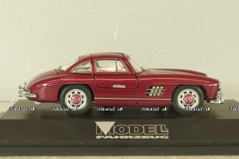Mercedes-Benz 300 SL "Gullwing" (W198) 1955, dark red, 077681, Schuco 1:43