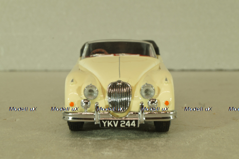Jaguar XK150 Drop Head Coupe 1957, cream, DY036/A, Dinky 1:43
