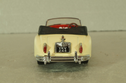 Jaguar XK150 Drop Head Coupe 1957, cream, DY036/A, Dinky 1:43